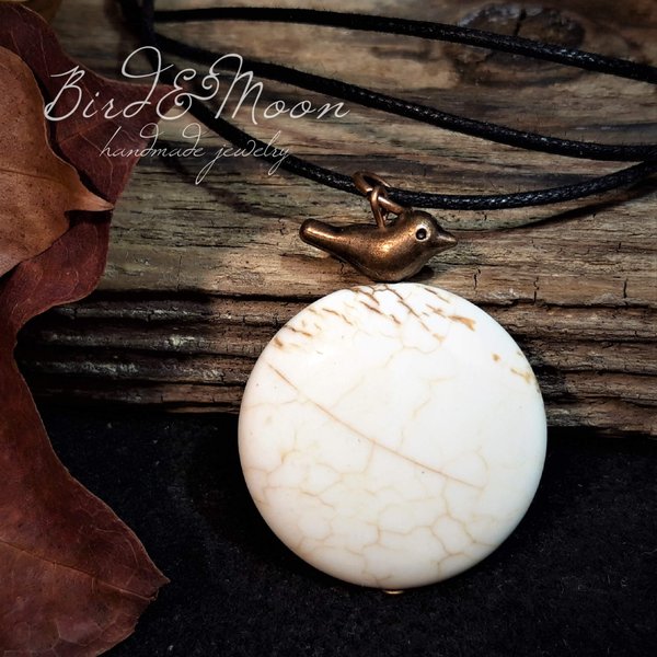 Necklace "Bird&Moon" white marble and a little copper bird. CANDAVON