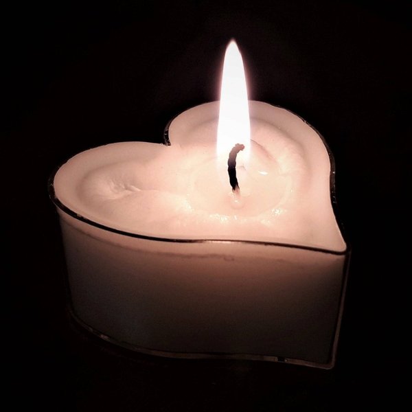 SuuriSydän Tealight Candle ~VelvetSnow~ 5pcs/pack (UNSCENTED)